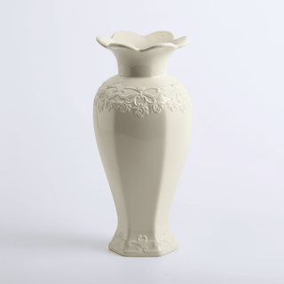 Cream Ceramic Vase - Maison Antonius Paris - Home Decor - Maison Antonius Paris